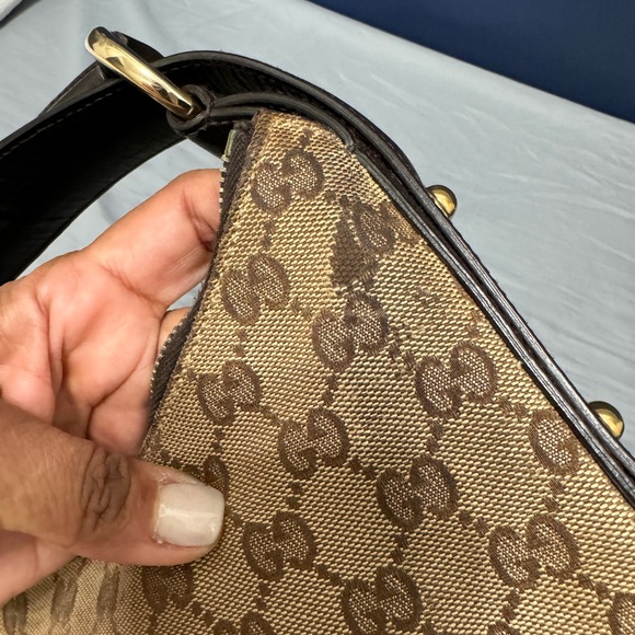 Gucci Monogram Medium Horsebit Chain Hobo - Picture 12 of 16